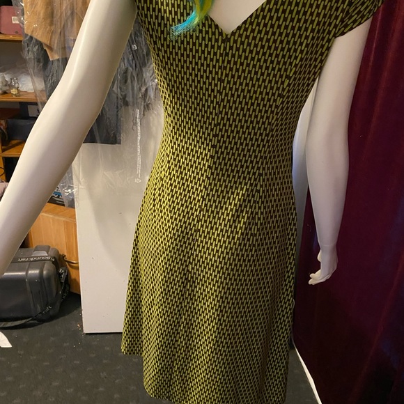 Liziatti dress - Picture 4 of 4